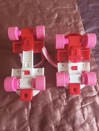 Hello Kitty patines 4 ruedas y protecciones