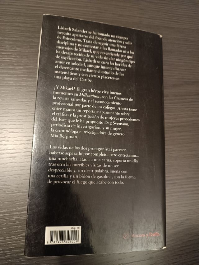 La chica que sonaba con una cerilla STIEG LARSSON