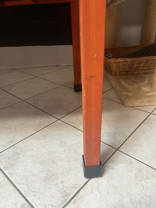 Conigliera da esterno ed interno in legno