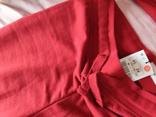 Chándal rojo, nuevo