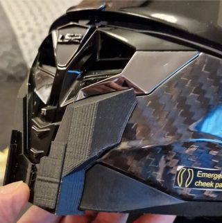 Soporte gopro LS2 Challenger C GT Carbon FF327