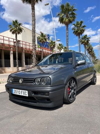 Volkswagen Golf GTI 16V