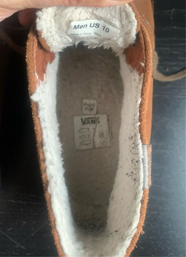 Zapatos ante y borreguito Vans