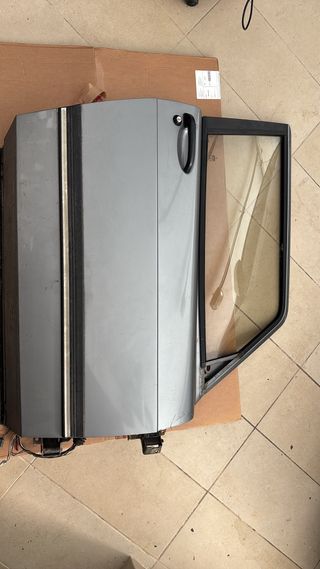 Puerta copiloto saab 900