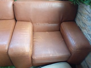 Sofá 2 más 1 y mesa centro