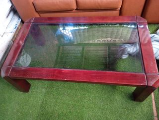 Sofá 2 más 1 y mesa centro