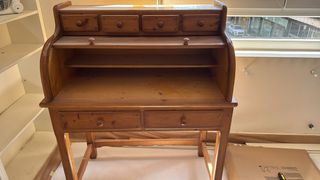 Escritorio de madera