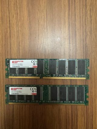Dos modulos DDR 266 de 1 gb cada uno