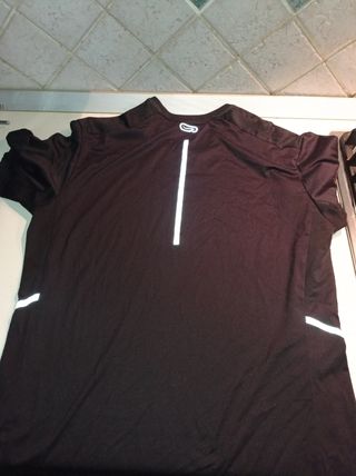 Coppia maglie Decathlon Domyos e Kalenji