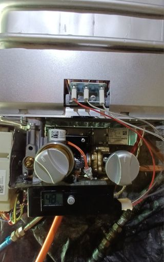 Calentador Vaillant atmoMAG Plus 11-4/0 ET e H