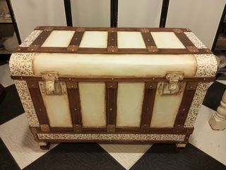 BAÚL ANTIGUO RESTAURADO