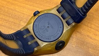 Swatch SUGK100 Whale Ride Fun Scuba Diver 200m