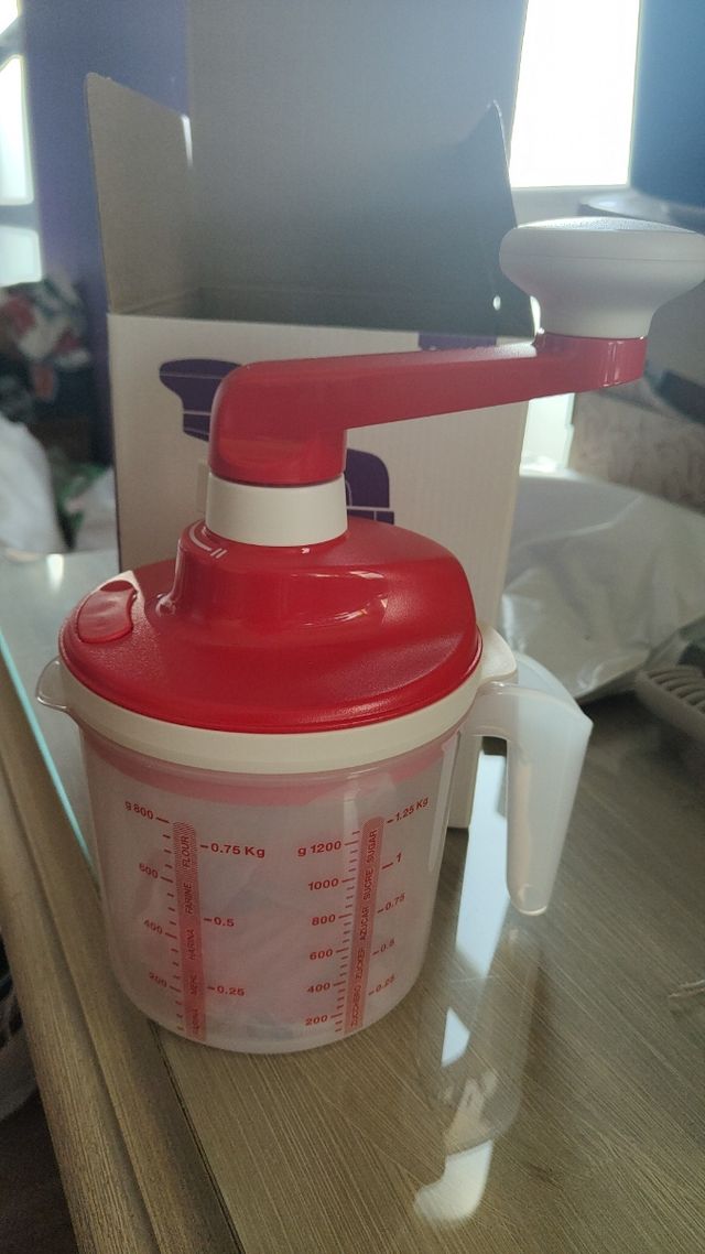 Easy speedy Tupperware