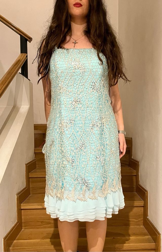 Vestido celebración azul brillante