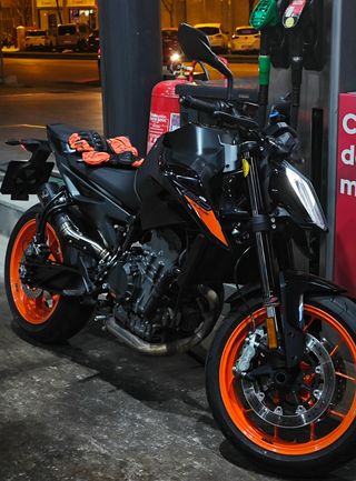 KTM duke 790 L