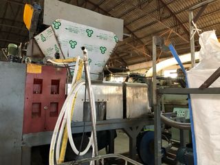 SACADORA DE PLASTIFICACION