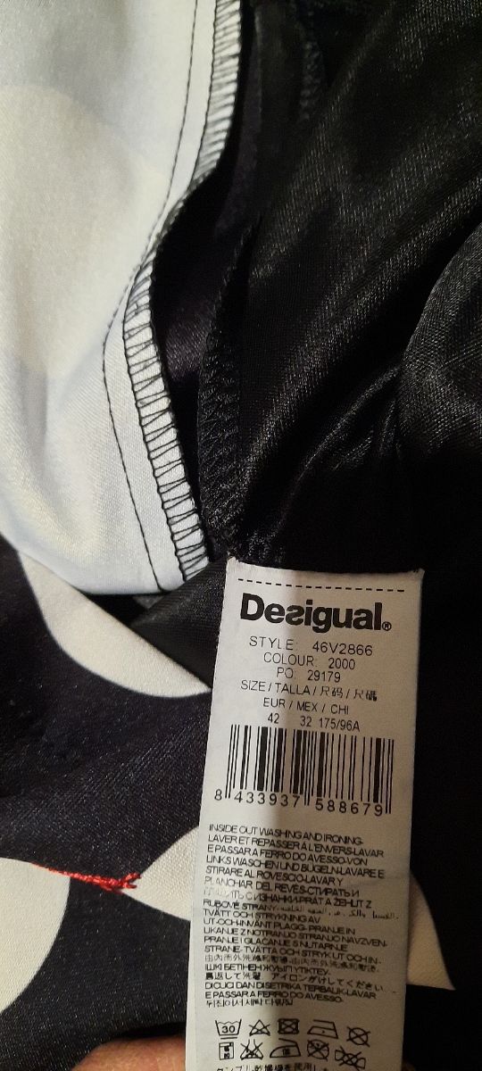 Abito Desigual a pois