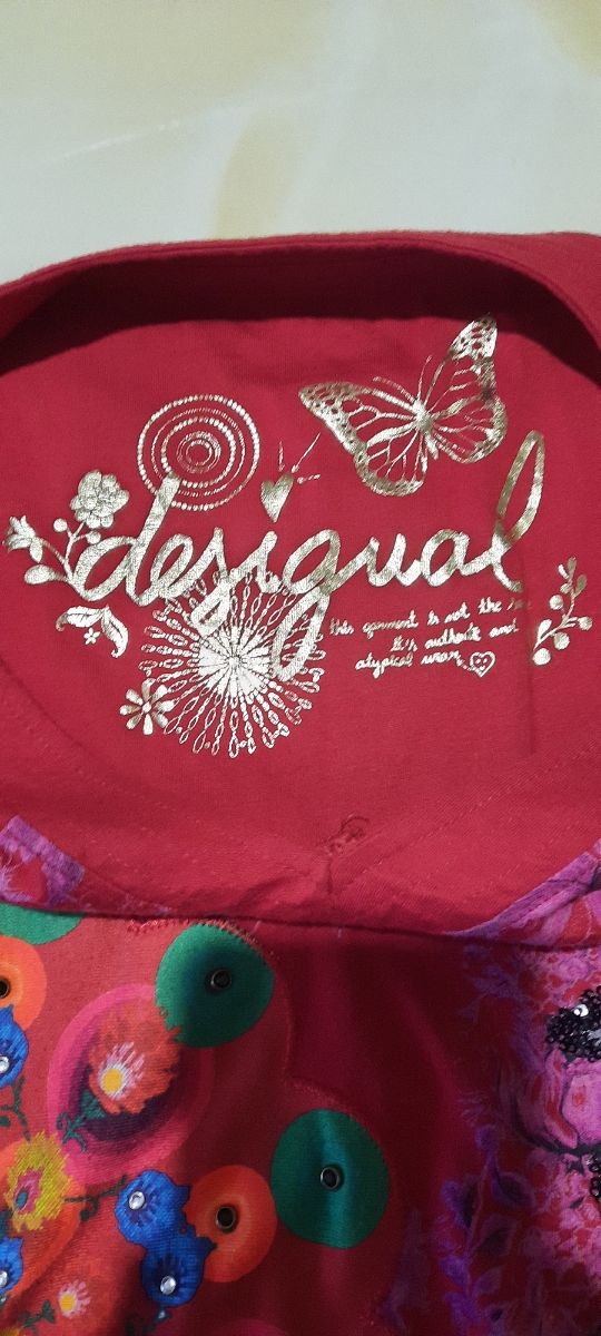 Maglia Desigual colore rosso