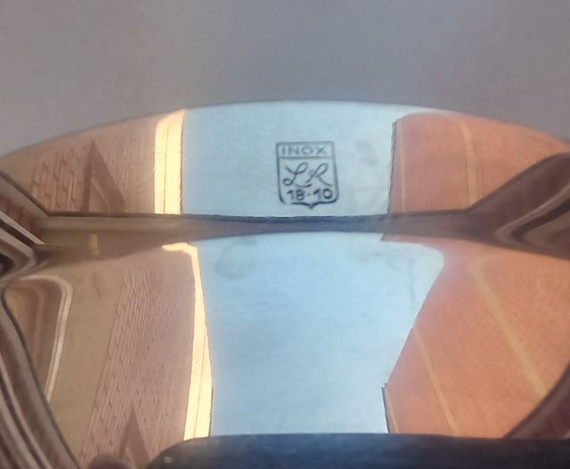 Fuente pequeña Acero Vintage