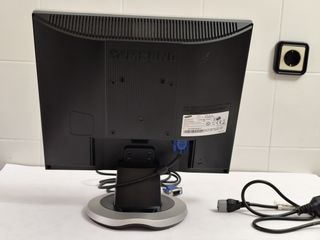 MONITOR SANSUNG SyncMaster 701N 17’’