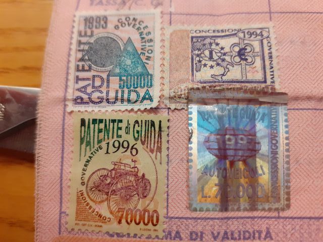 6 bolli passaporto + 6 bolli patente come da foto