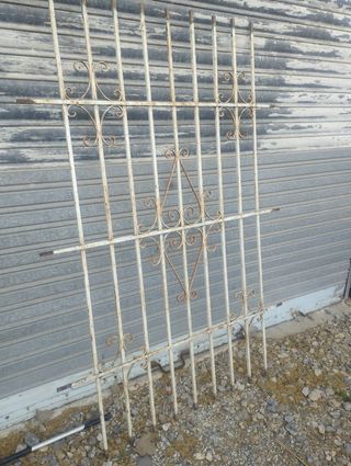 Reja de hierro de forja