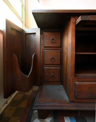 Mueble rústico de salón