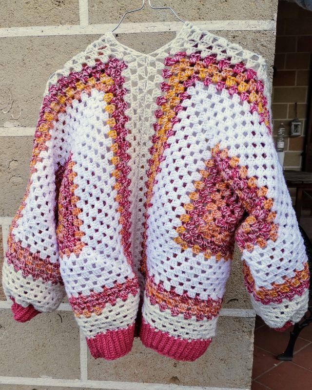 Maglione pullover handmade uncinetto