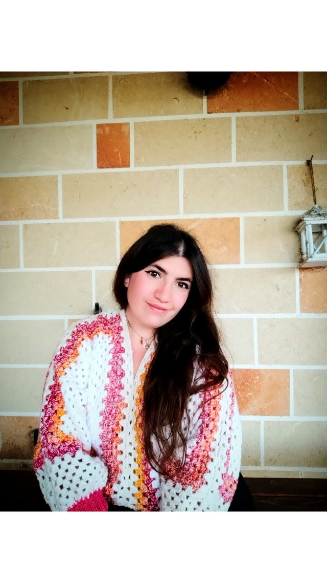 Maglione pullover handmade uncinetto