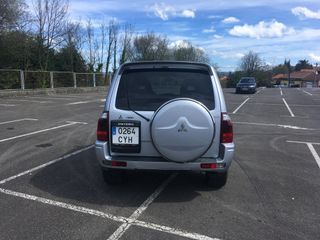 Mitsubishi Montero 2006