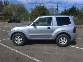 Mitsubishi Montero 2006