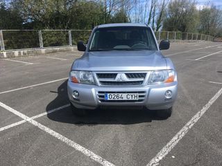 Mitsubishi Montero 2006