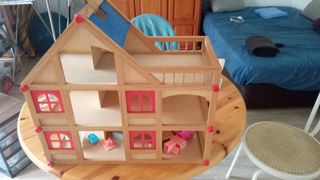 Casa de madera de Juguete