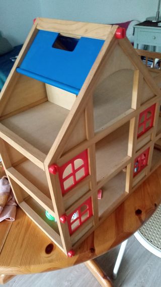 Casa de madera de Juguete