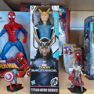 Loki Action Figure Thor Ragnarok Titan Hero Series