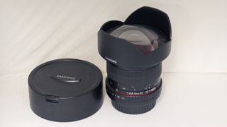 Objetivo samyang montura canon 14mm 2.8