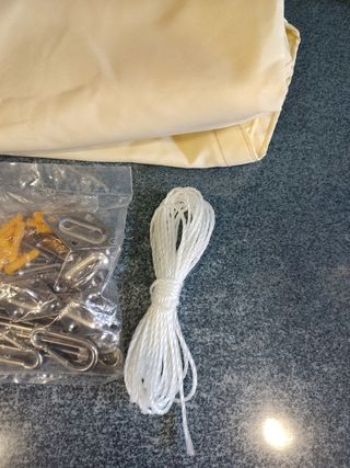 Toldo triangular 2x2x2m