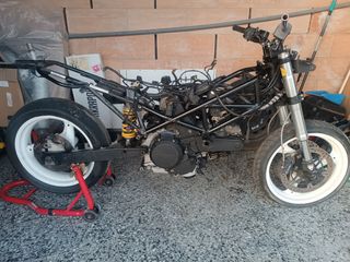 Llantas delantera y trasera Ducati Monster 695