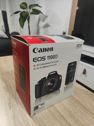 Canon EOS 1100D con 2 objetivos