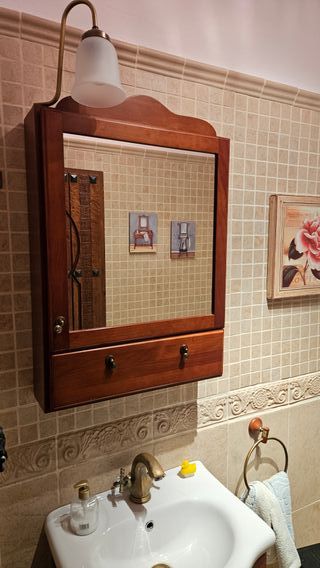 Mueble baño camerino con aplique