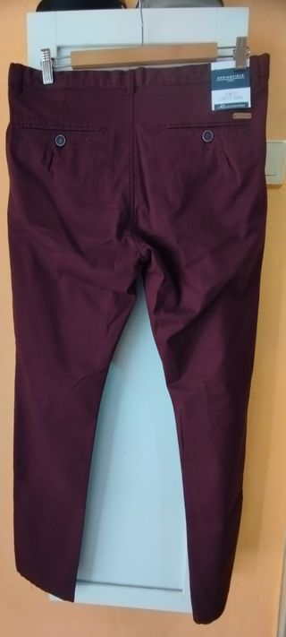 PANTALON CHINO 42 NUEVO