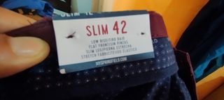 PANTALON CHINO 42 NUEVO