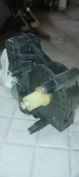 Motor elevalunas Audi A4 año 98