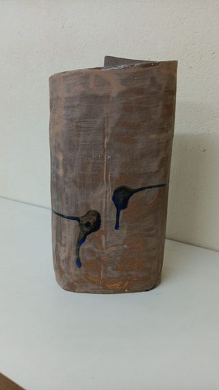 Figura decorativa cerámica rústica