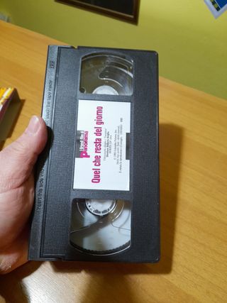 VIDEOCASSETTA VHS FILM QUEL CHE RESTA DEL GIORNO