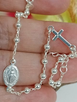 Sagrado rosario pulsera La virgen Milagrosa en pla