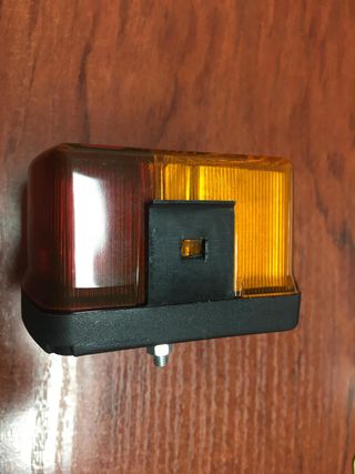 Piloto intermitente trasero derecho John Deere