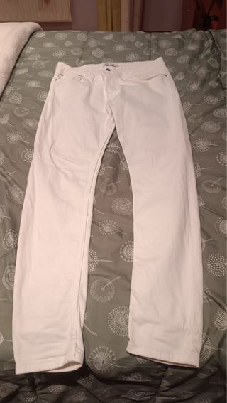 Pantalon vaquero largo