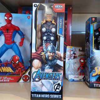 Marvel Avengers Thor Action Figure Titan hero.