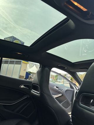 Mercedes-Benz GLA 2015